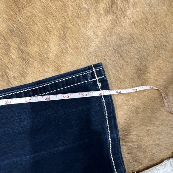 Miss Me jeans size 28, very gently used - Picture 5 of 5